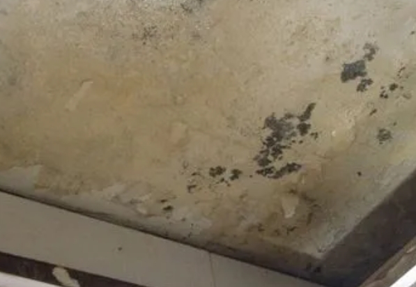 江苏阳台漏水维修公司分享下江苏卫生间渗水维修需要注意哪些问题。